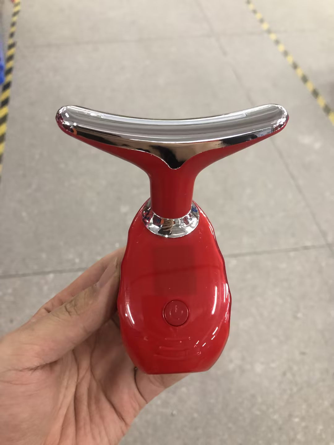 ANTI WRINKLES FACE NECK MASSAGER